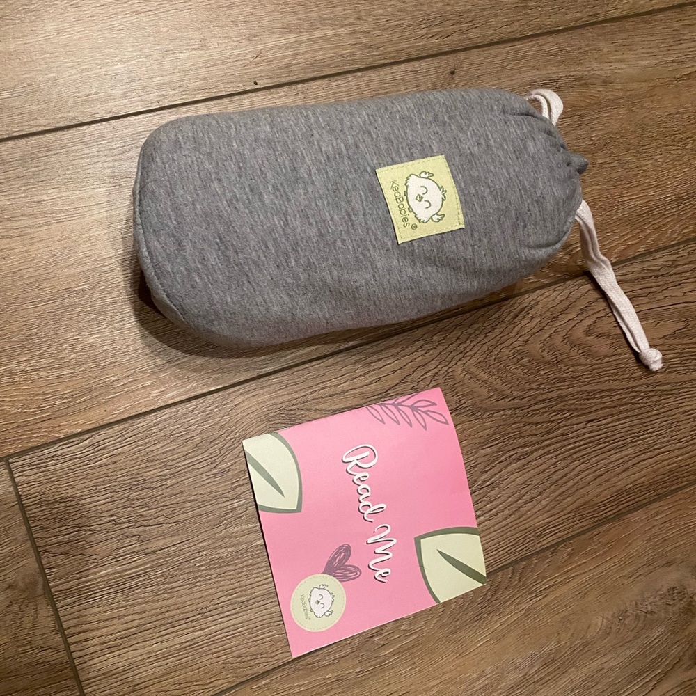 Keababy Babywearing stretchy wrap in drawstring bag